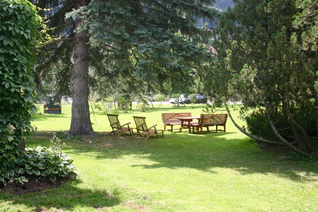 Ferienwohnungen Familie Wetzlinger Bad Kleinkirchheim Exteriör bild