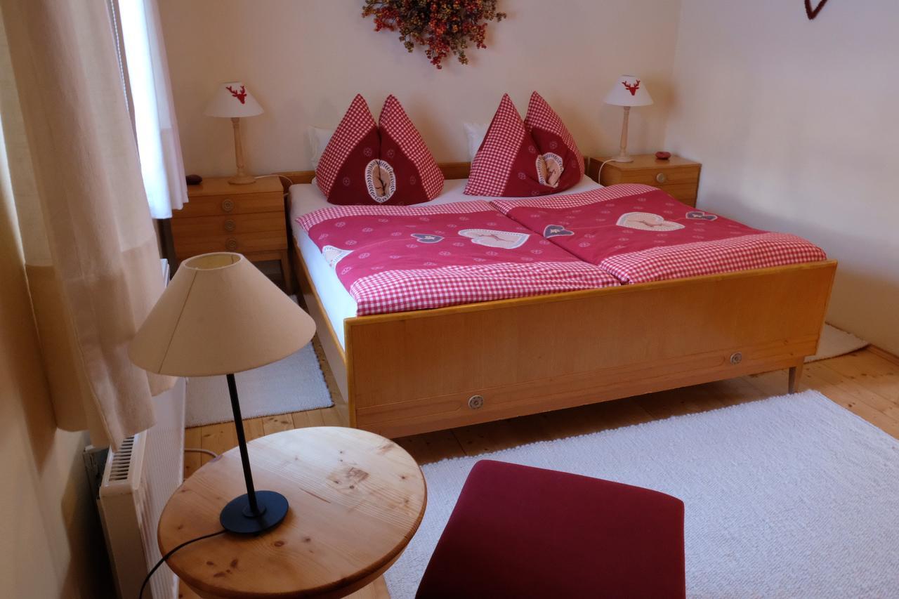 Ferienwohnungen Familie Wetzlinger Bad Kleinkirchheim Exteriör bild